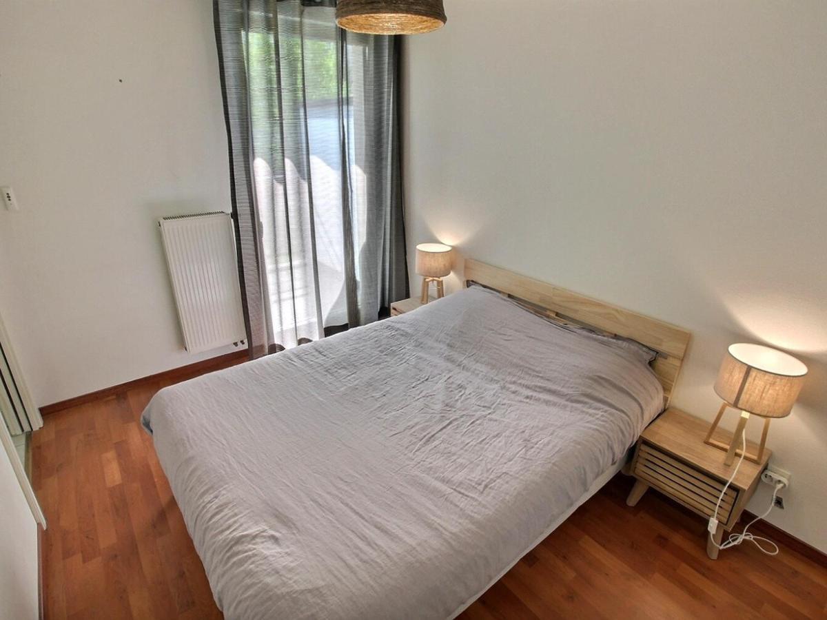 Lumineux A Avec Terrasse, Parking Et Wifi - 5 Min Du Centre - Fr-1-722-1 Apartment *